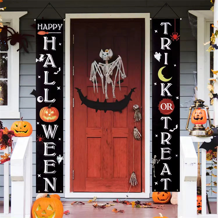 Habillez votre porte avec une porte effrayante d'Halloween